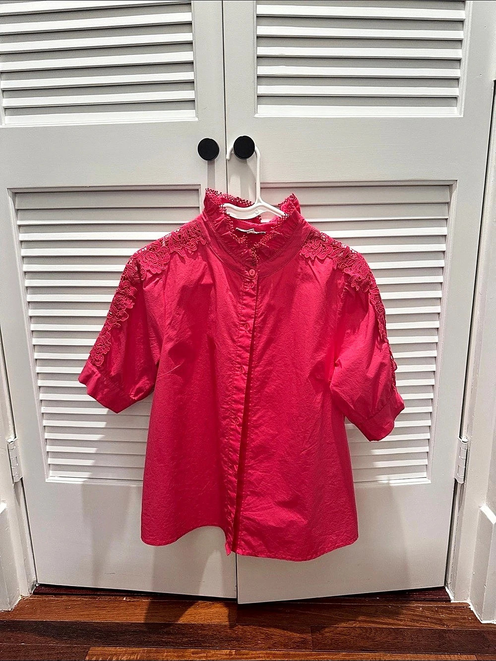 Pink Short Sleeve Button Front Top Like New